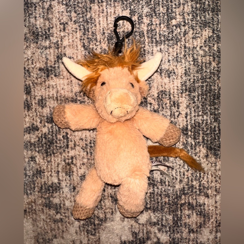 Scentsy Buddy Clip Hamish Highland Cow 8” Keychain Clip